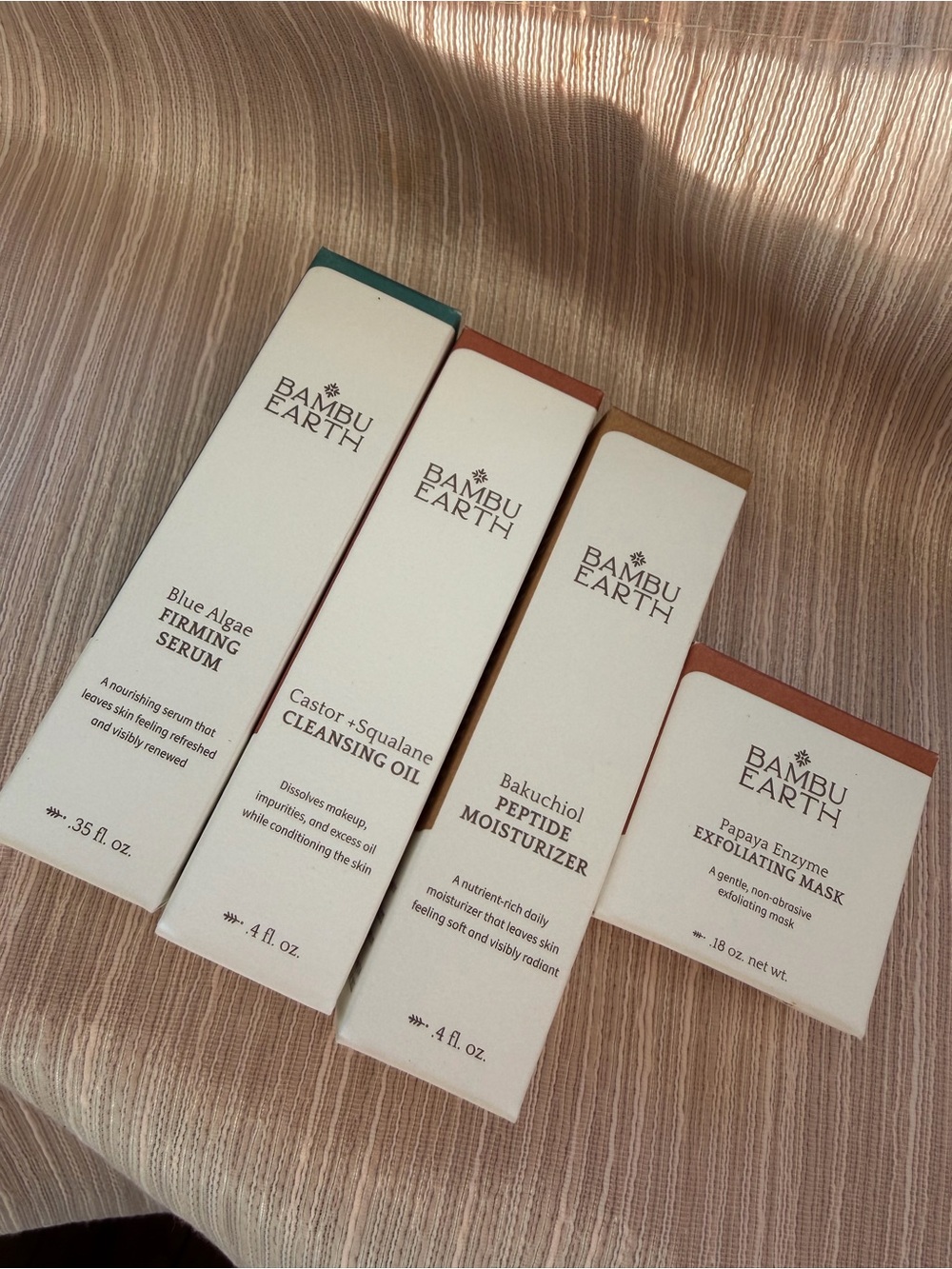 BRAND NEW NWT BAMBU EARTH TRAVEL SET